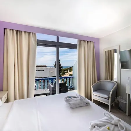 Santa Eulália Bay Hotel