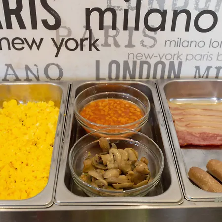 Hotel Santa Eulalia Bay מלון 3*