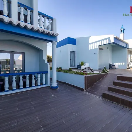 Hotel Santa Eulalia Bay אלבופיירה