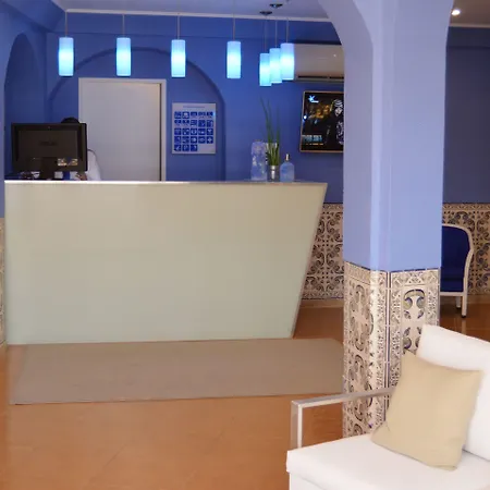 מלון Hotel Santa Eulalia Bay אלבופיירה