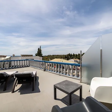 מלון Hotel Santa Eulalia Bay